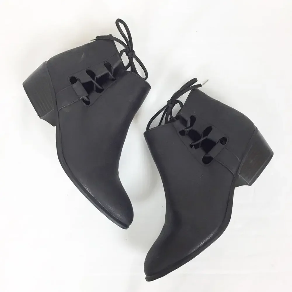 American Eagle Black Strappy Cutout Ankle booties Sz 6